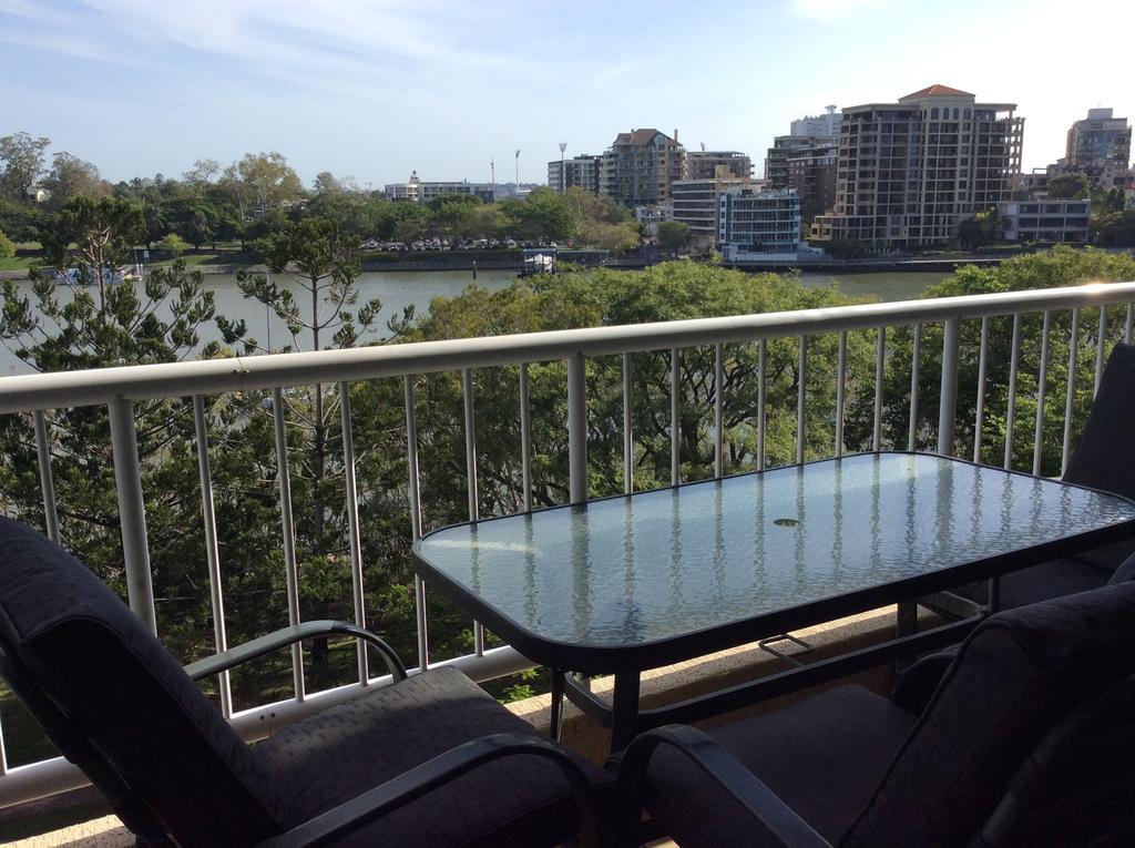Kirribilli Apartments Brisbane Chambre photo